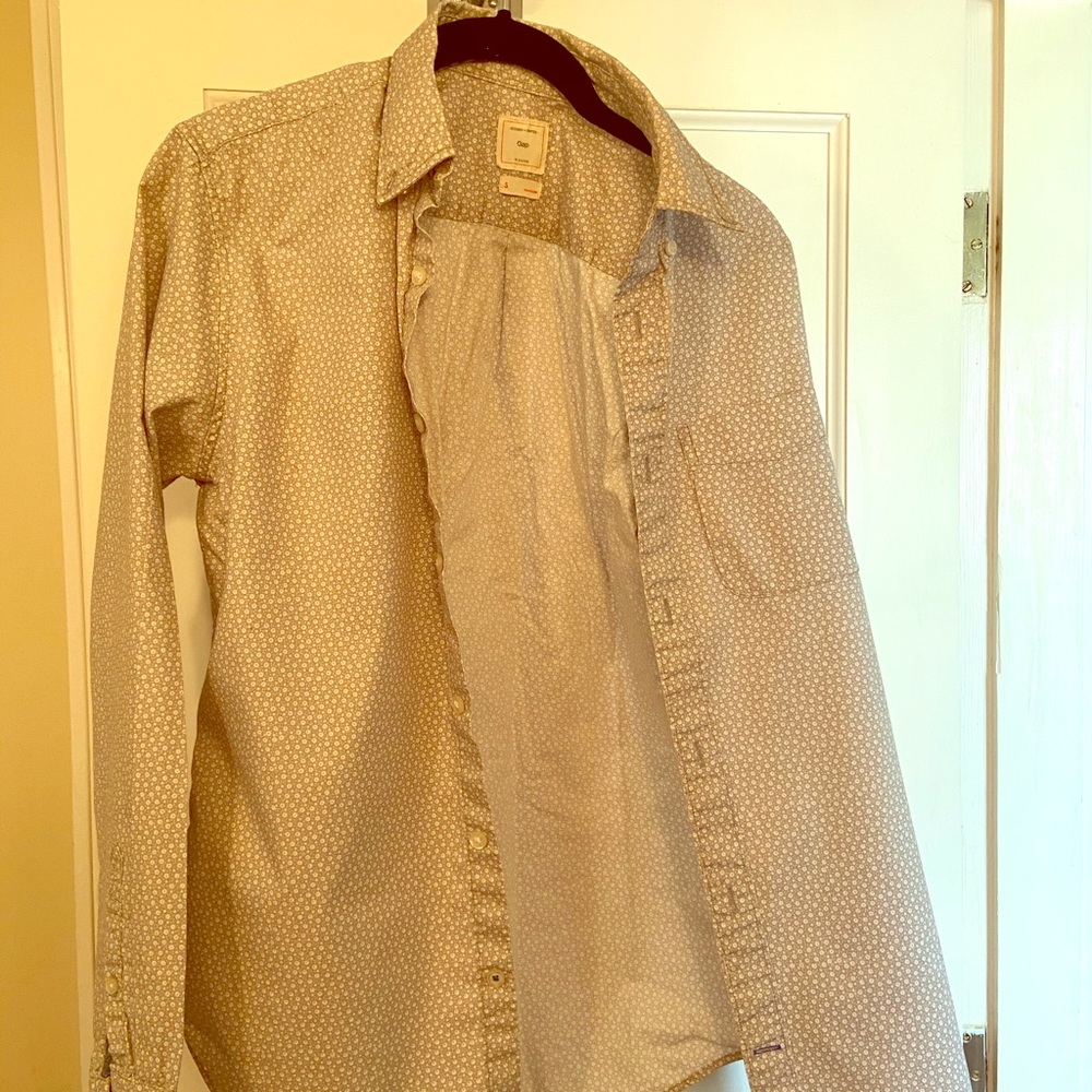 Geo print button down